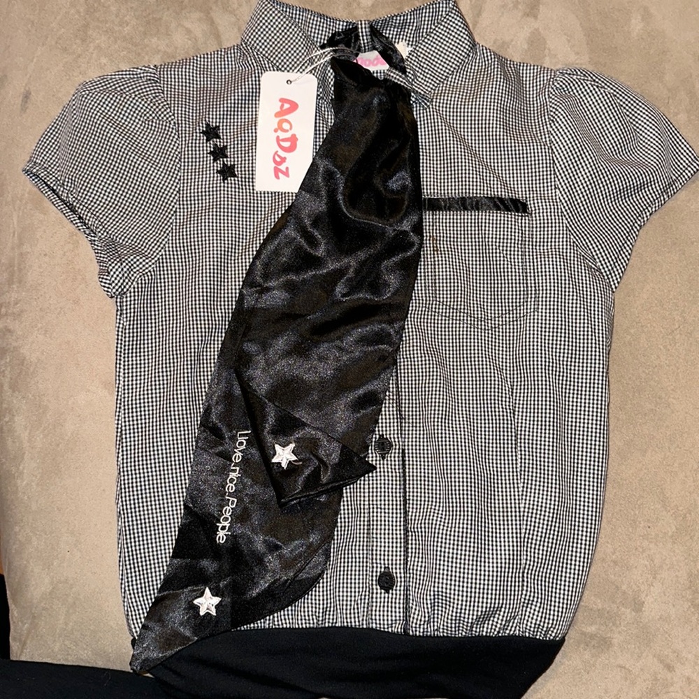 Cute girls top with tie